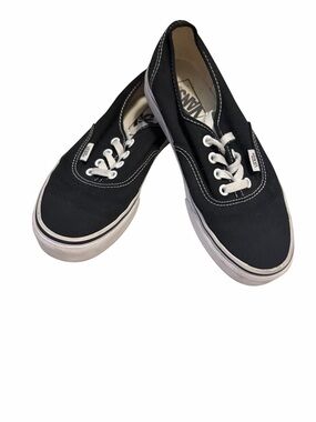 Vans authentic black low top sneaker women’s size 7.5